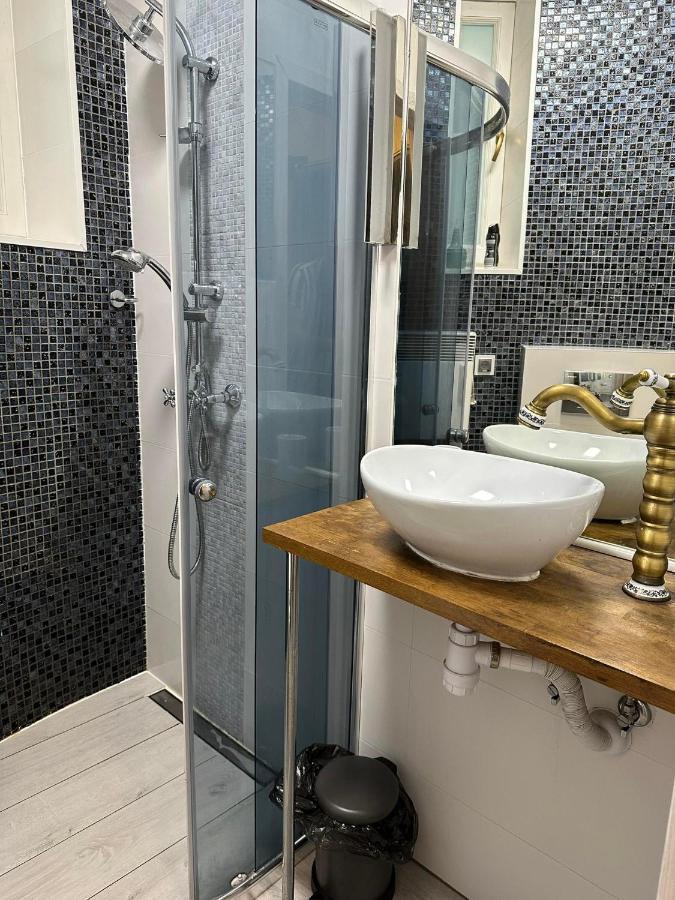 City Centre Apartment Wielopole Cracovia Esterno foto