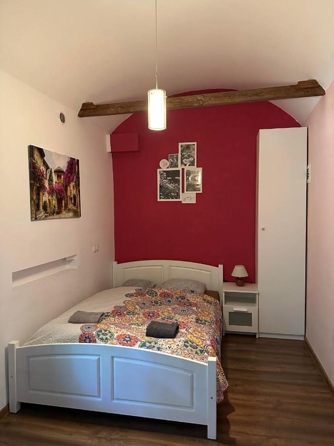 City Centre Apartment Wielopole Cracovia Esterno foto